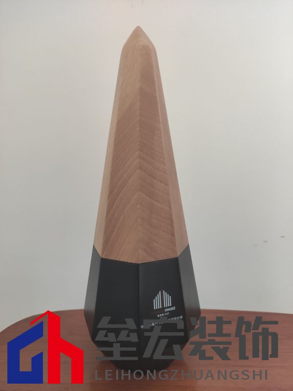 設(shè)計(jì)師潘利波榮獲金住獎(jiǎng)大連十大居住空間設(shè)計(jì)師「Talk設(shè)計(jì)」