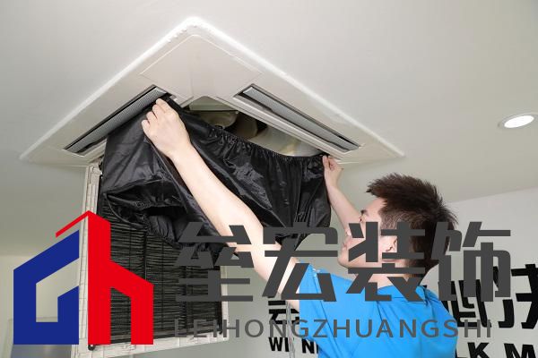 揭秘“小病大修”現(xiàn)象,啄木鳥(niǎo)家庭維修構(gòu)筑誠(chéng)信維修新生態(tài)